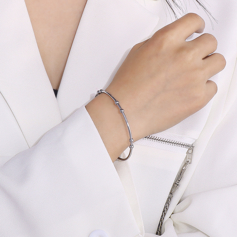 PULSERA BIA