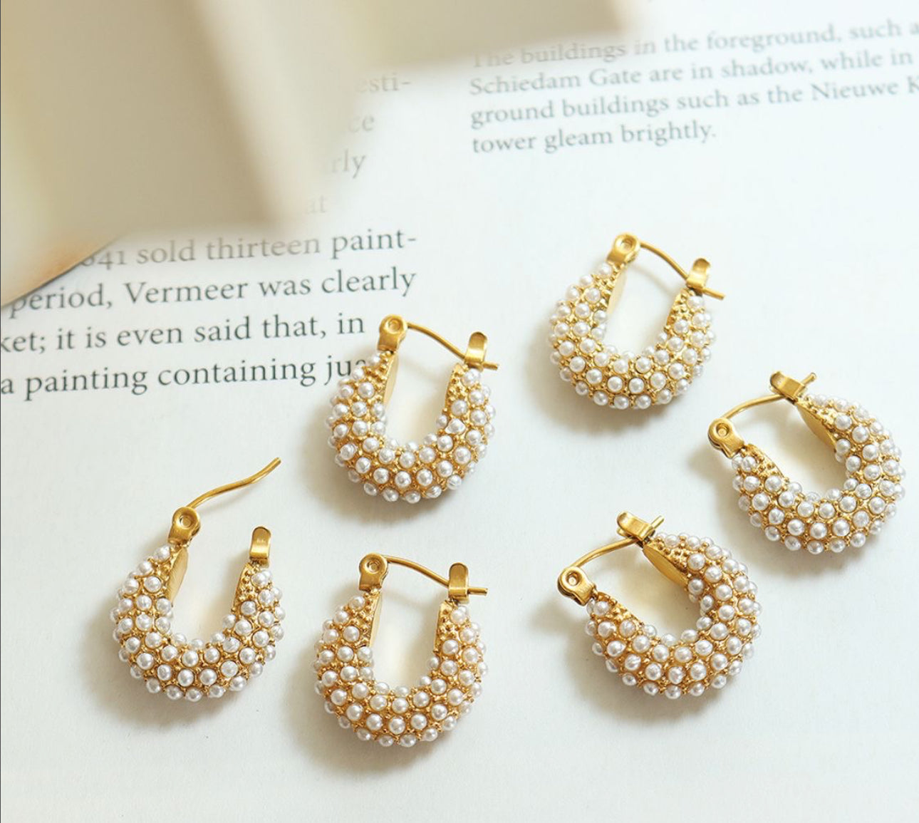ARETES NORA