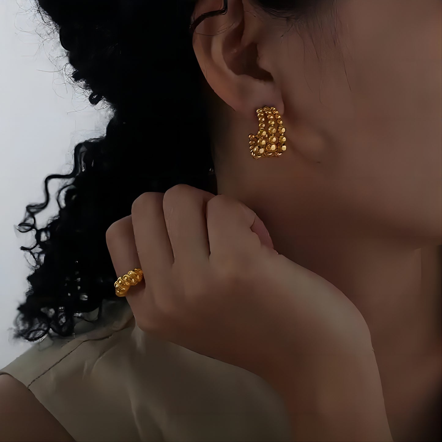 ARETES ASIA