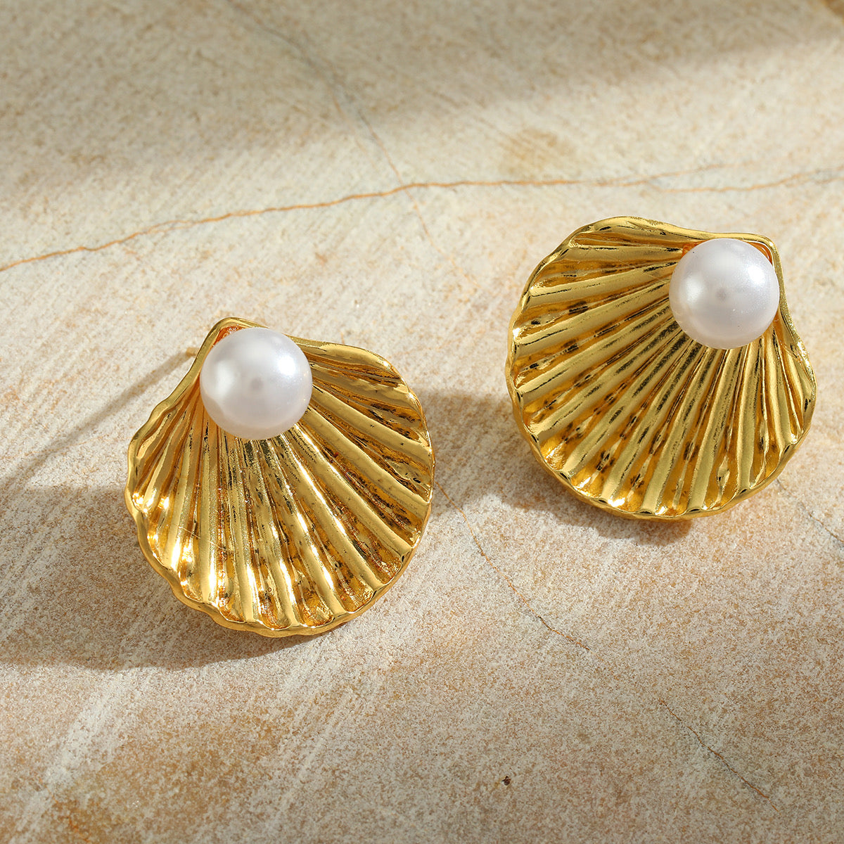 MAR EARRING