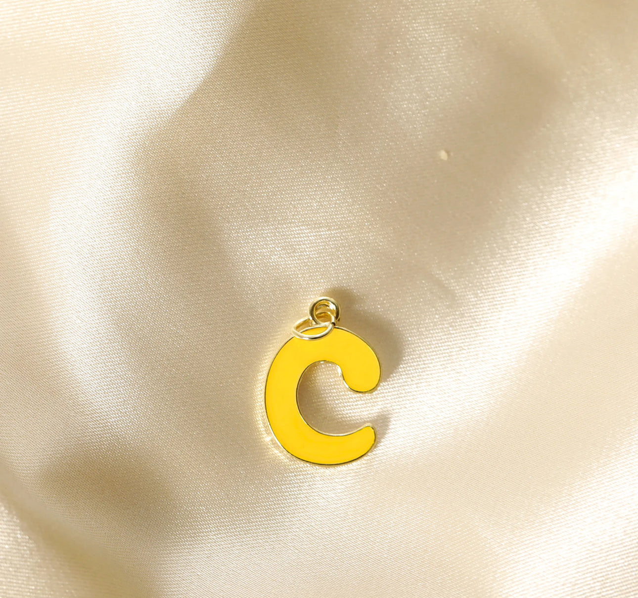 CHARMS INICIAL DE COLORES