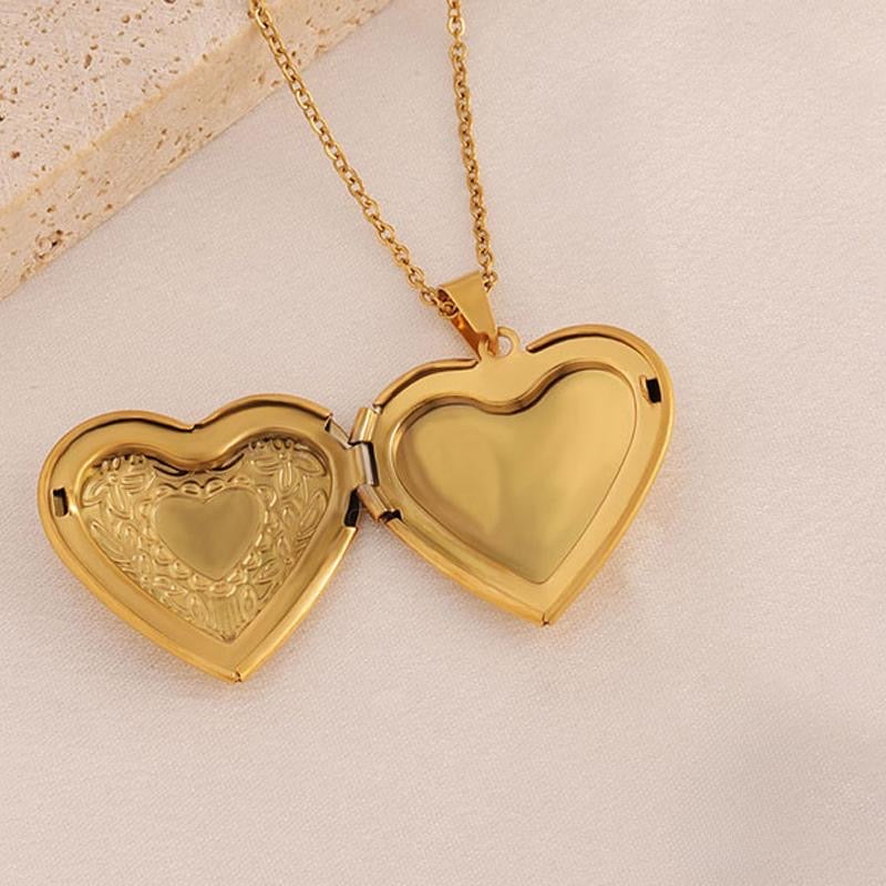 Necklace “Por Siempre en mi Corazón”