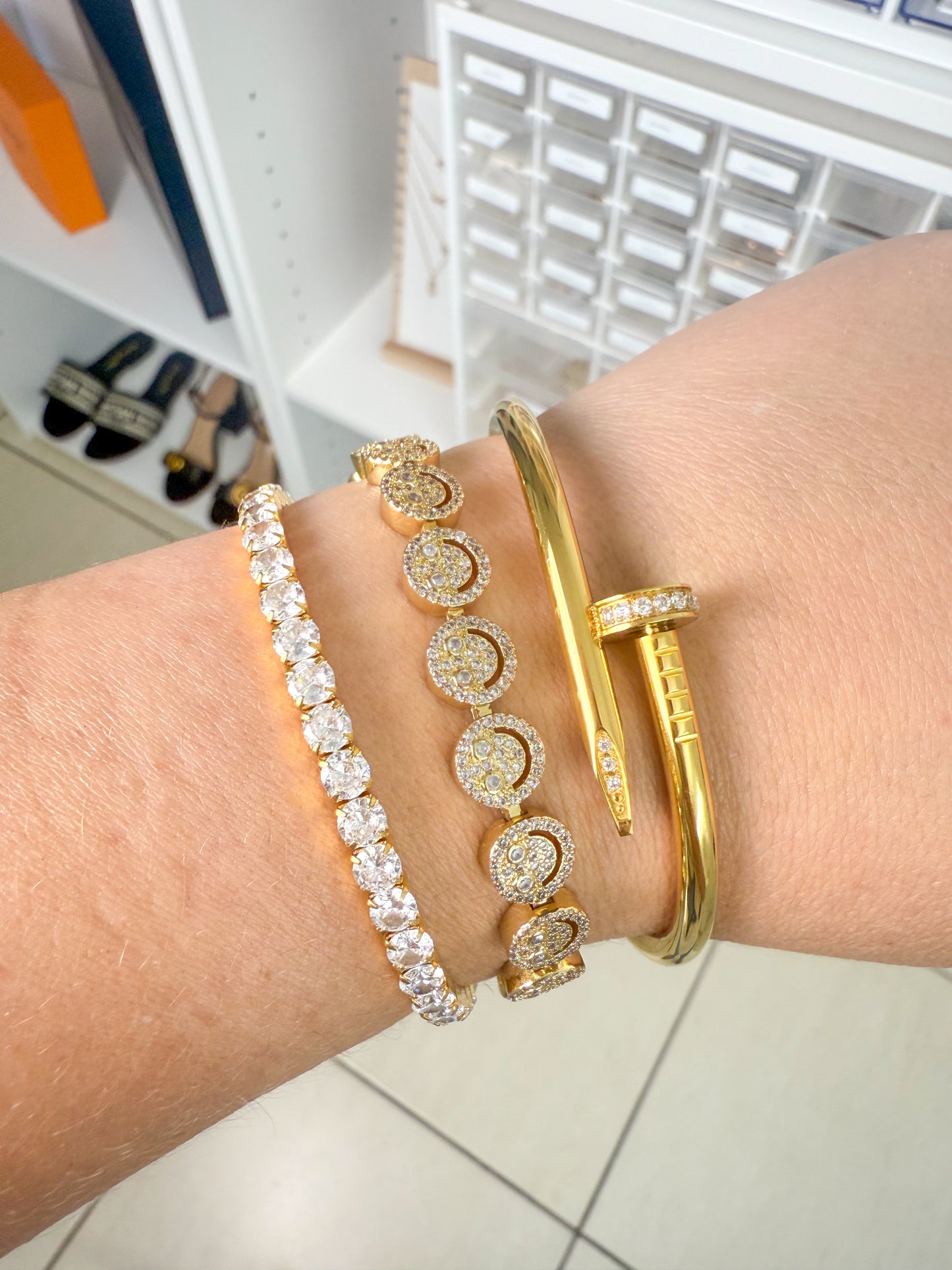 PULSERA CLAVÓ CON DIAMANTE