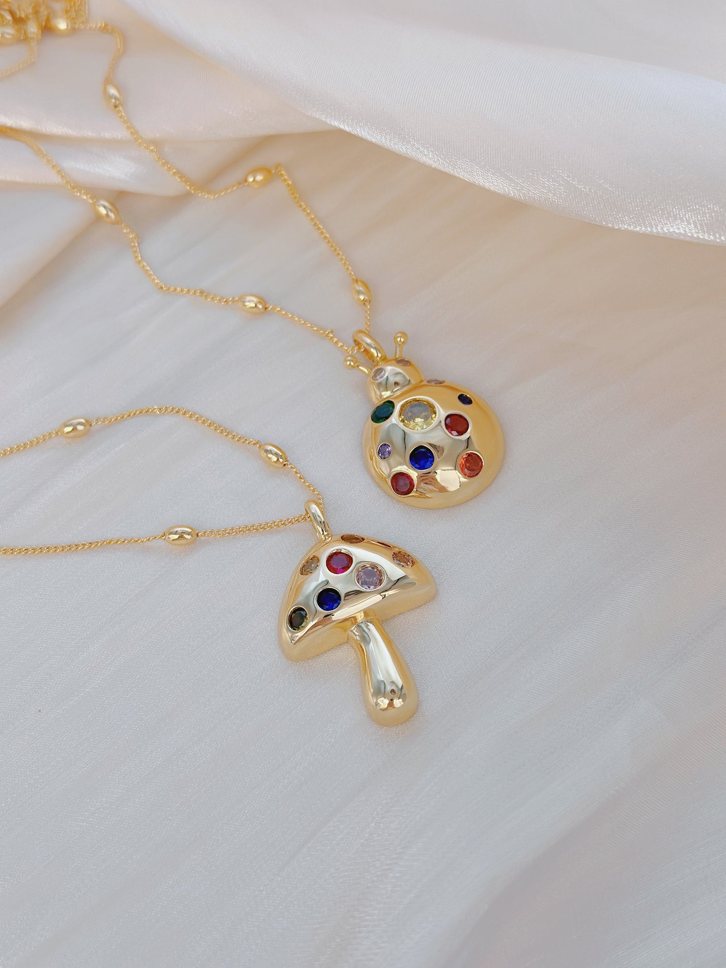COLLAR TEMDENCIA