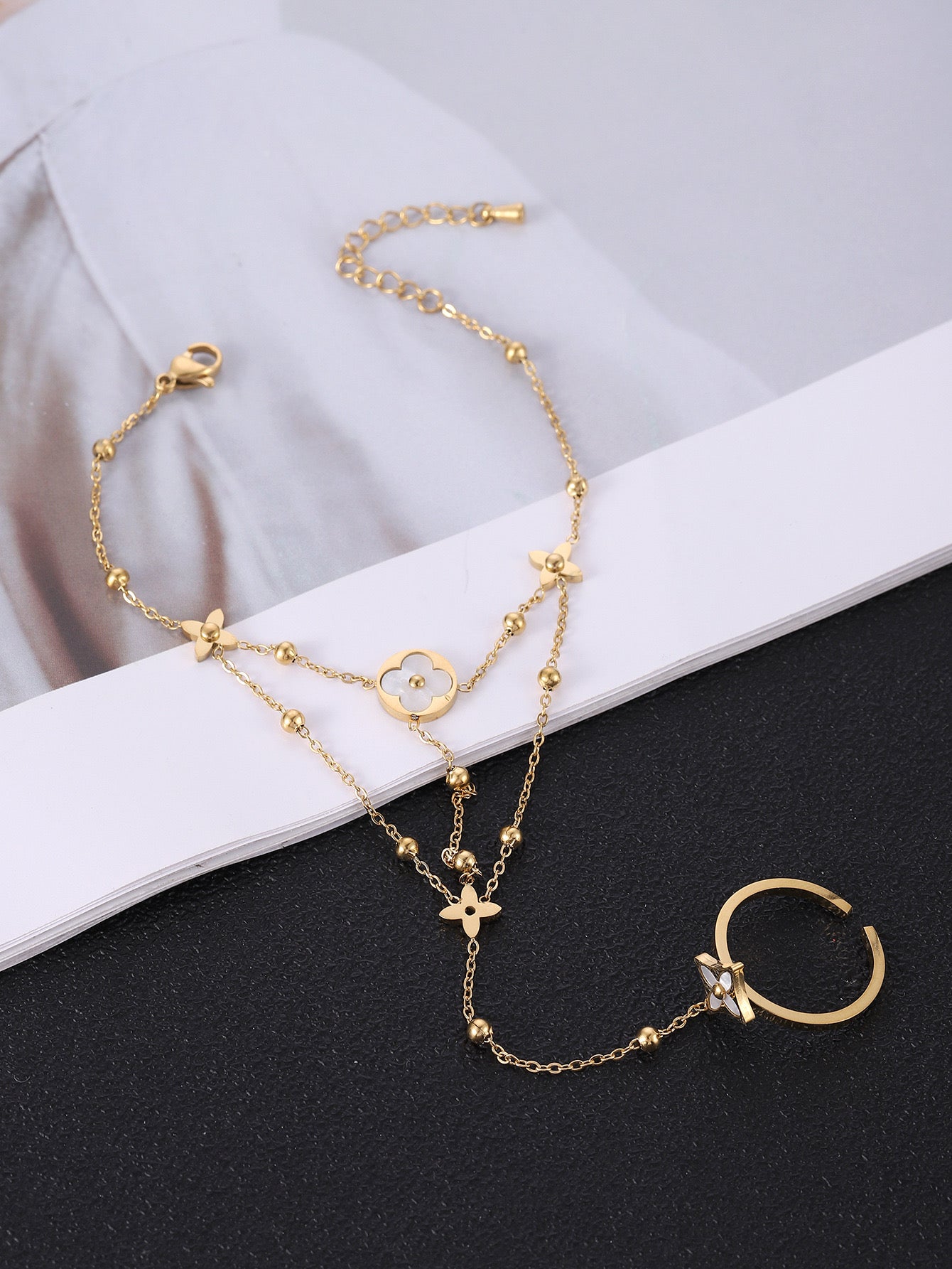 PULSERA ANILLO ENCANTO