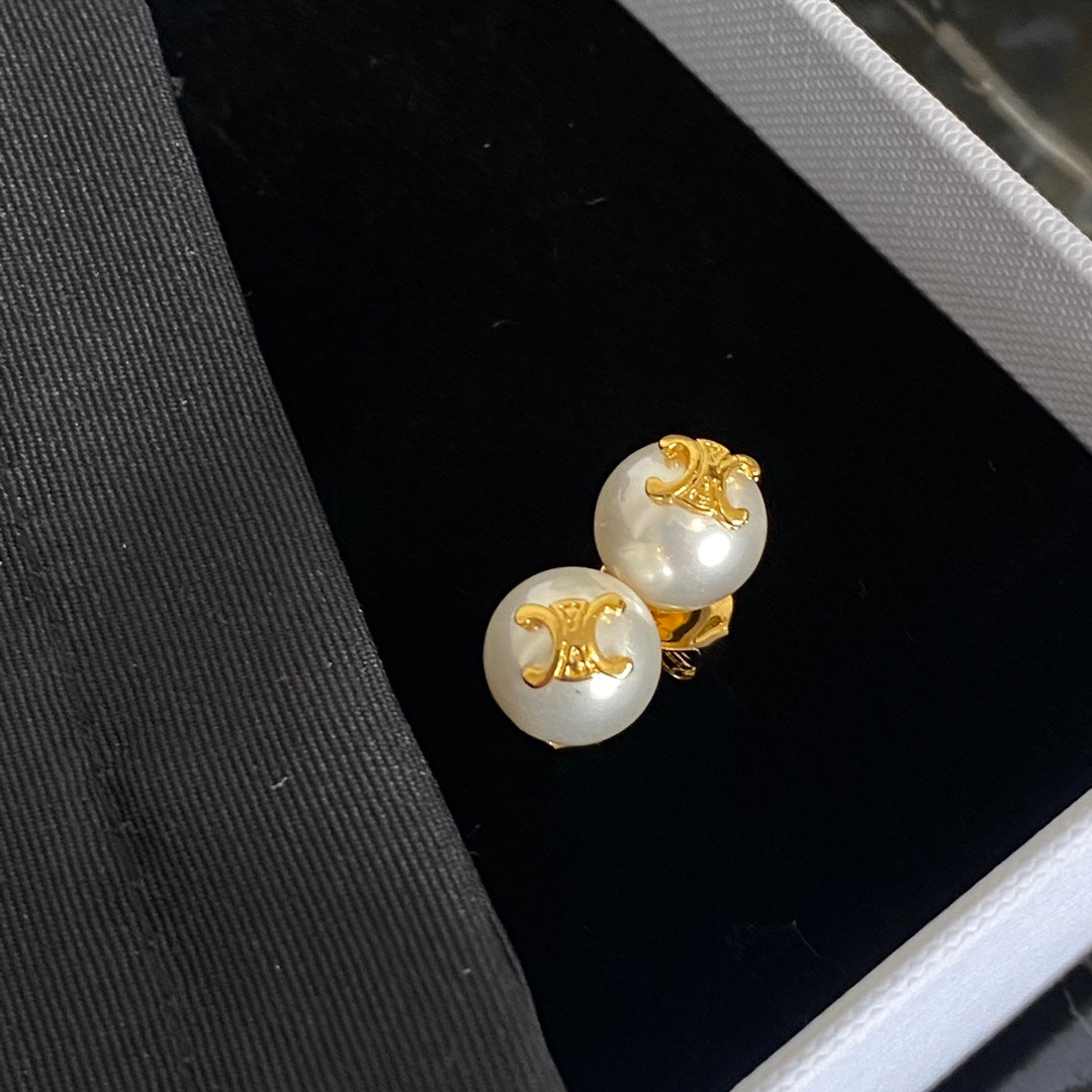 ARETES CELE