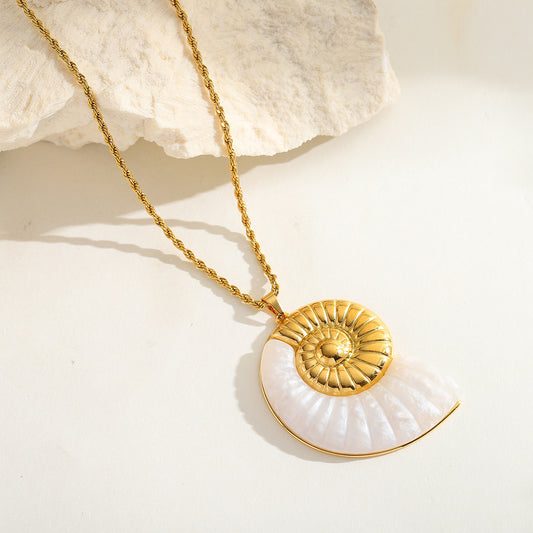 COSTA Necklace