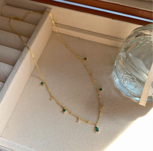 COLLAR ESMERALDA