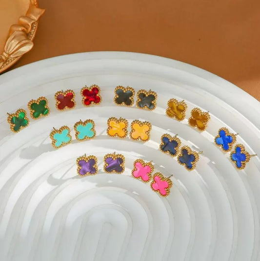 CLOVER EARRINGS