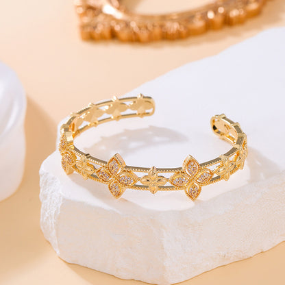 PULSERA ABU