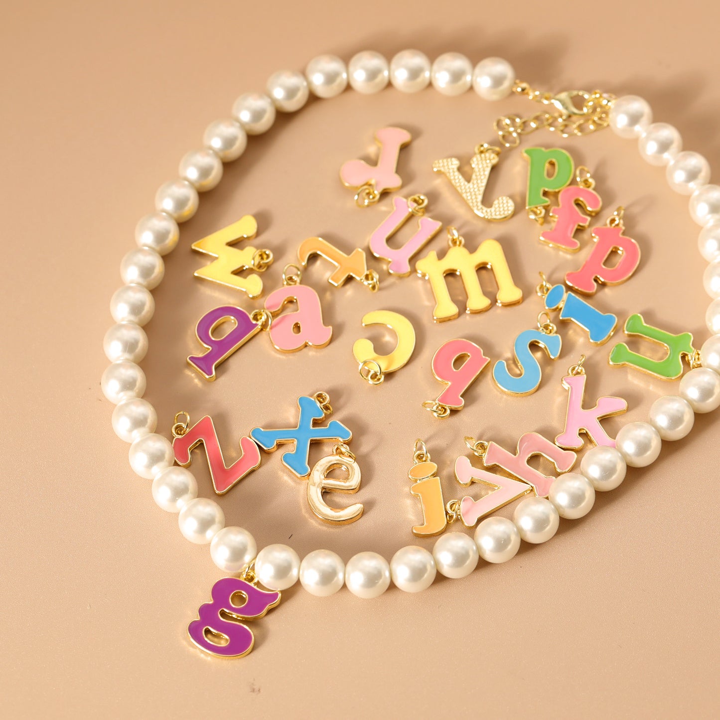 CHARMS INICIAL DE COLORES