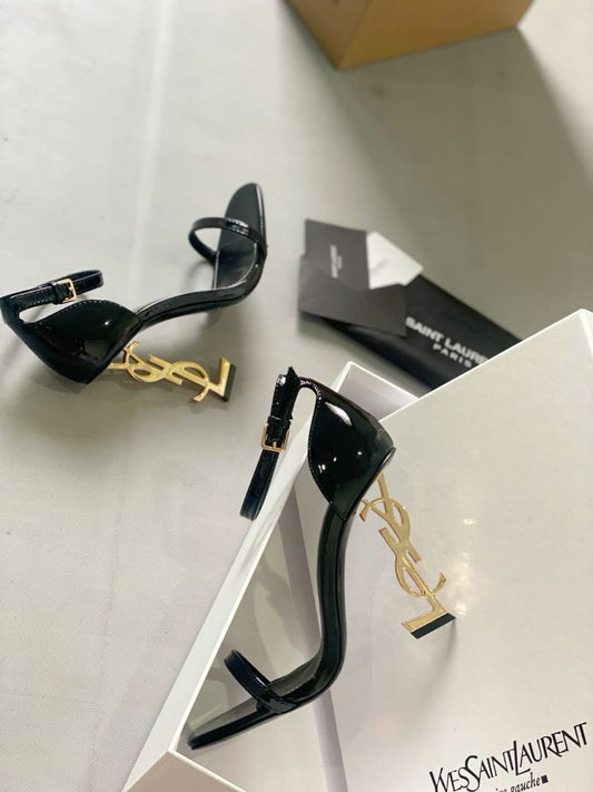 SHOES BLACK
