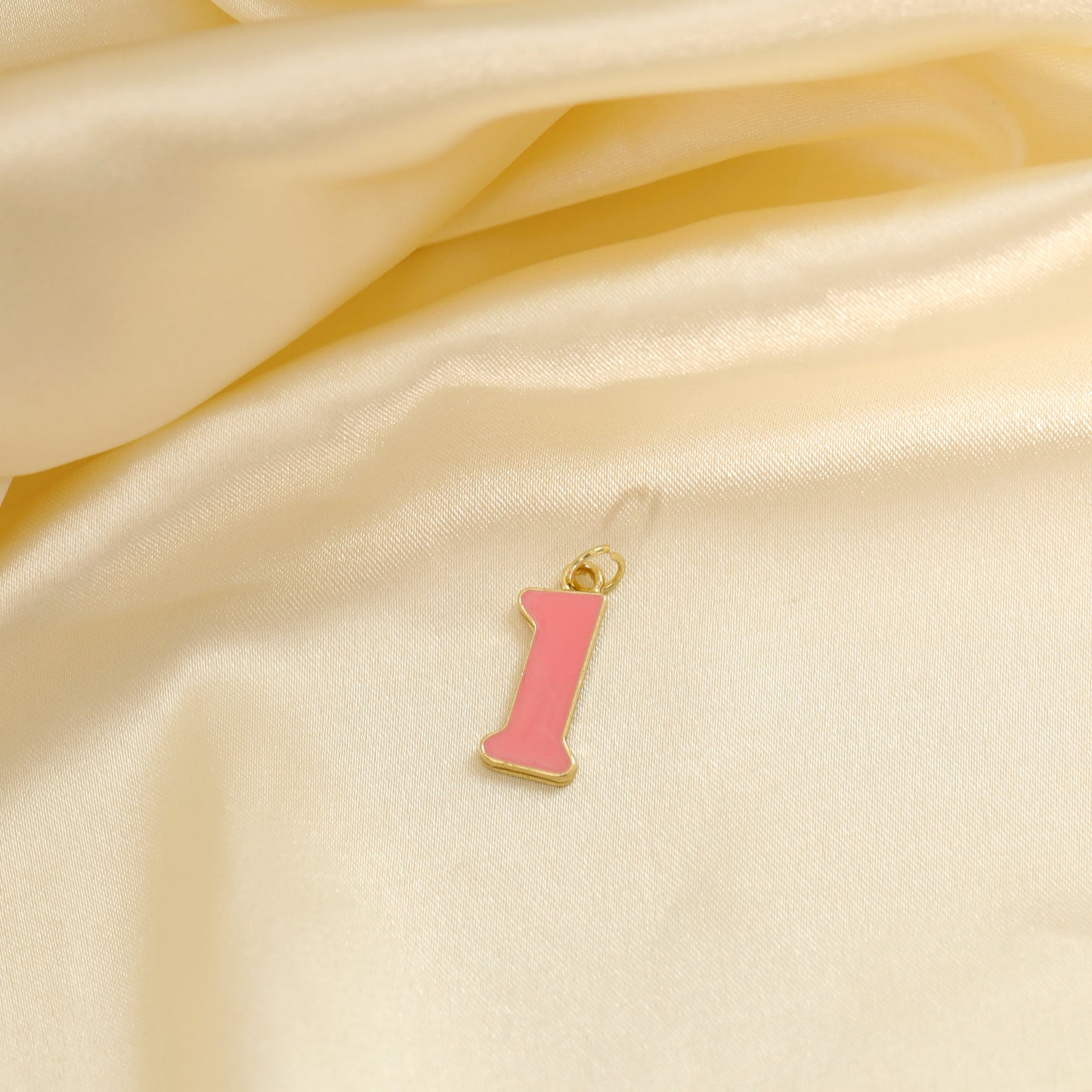CHARMS INICIAL DE COLORES