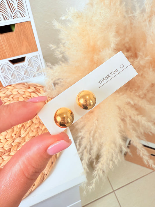ARETES BOLA